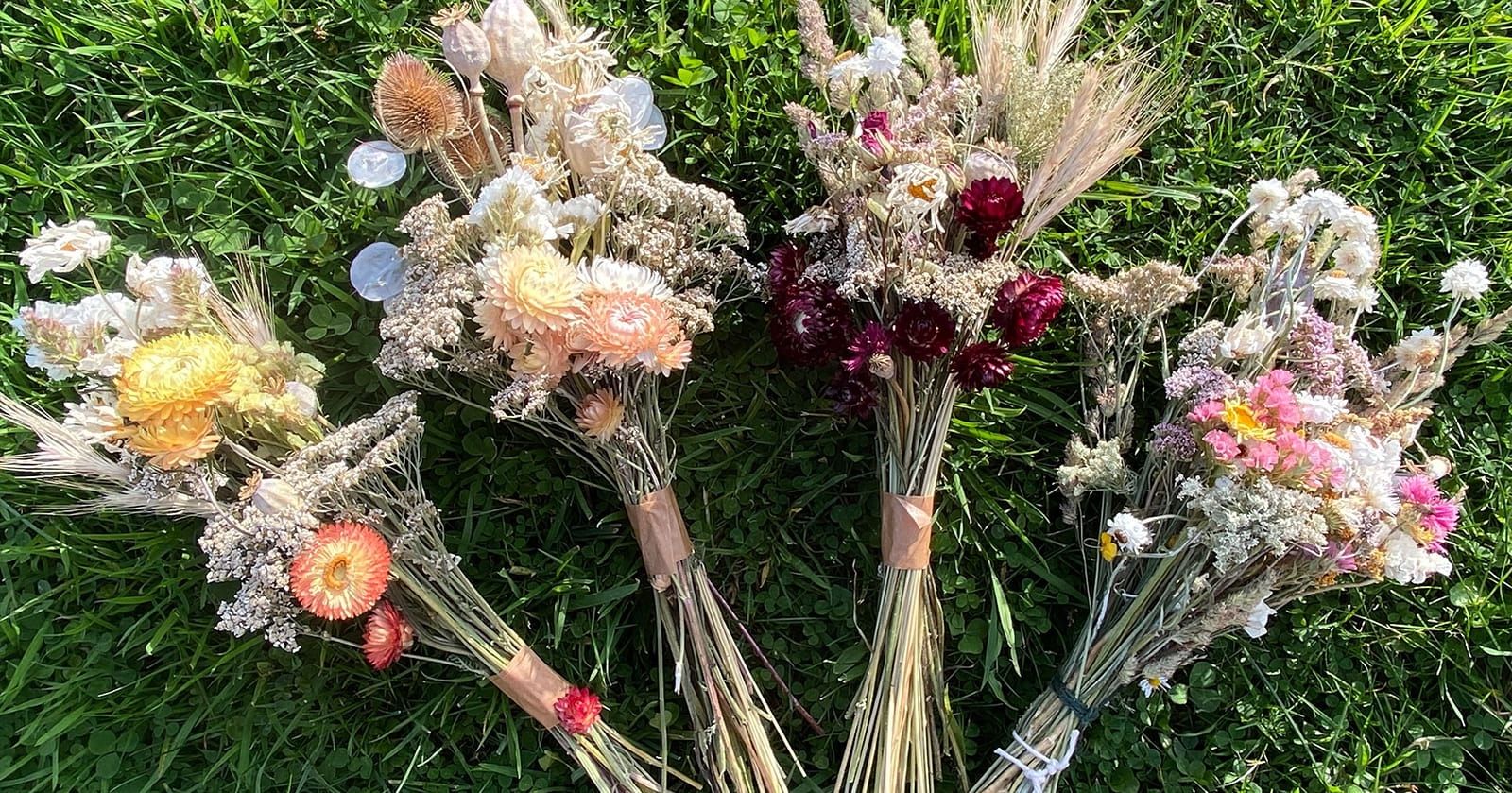 Image of Dried Flowers, Bunch (Medium)